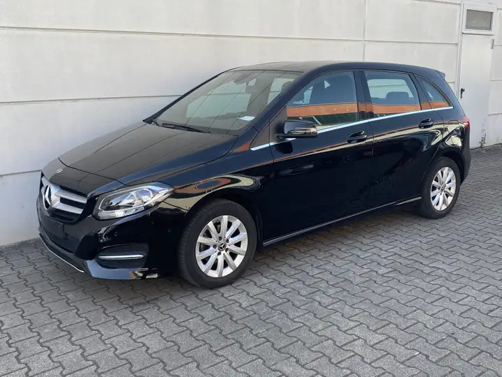 Left hand drive MERCEDES B CLASS D STYLE